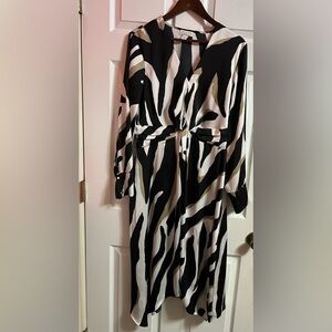 SOFIA JEANS Long Sleeve Zebra Print Dress SIZE (12-14)